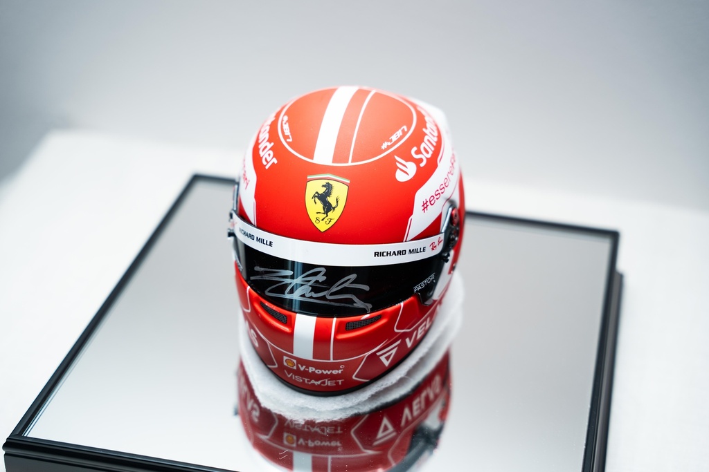 FERRARI HELMET CHARLES LECLERC