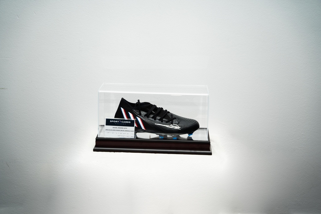 Zinedine Yazid Zidane - Sign Shoes
Soccer