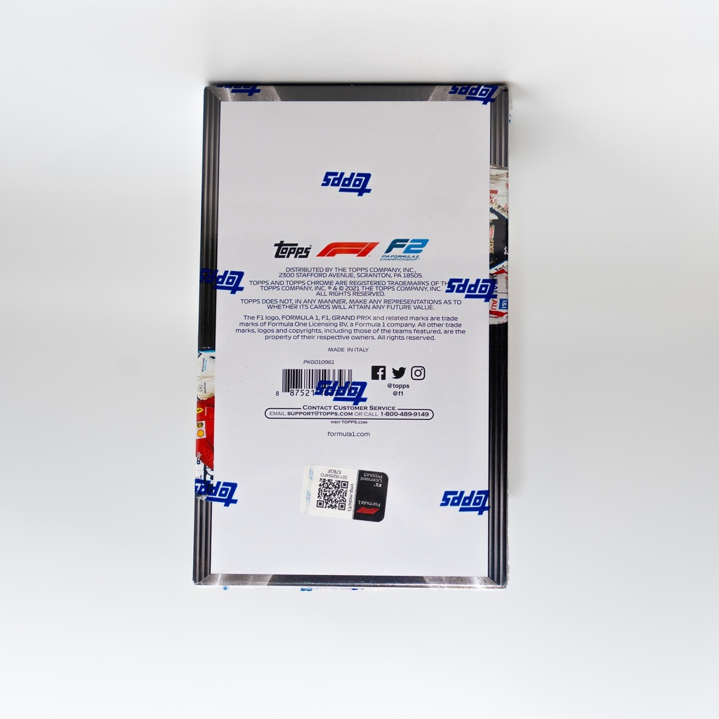 Topps Chrome Formula 1 2021 Hobby Lite 
Find 4 Exclusive Raywave Parallels Inside!