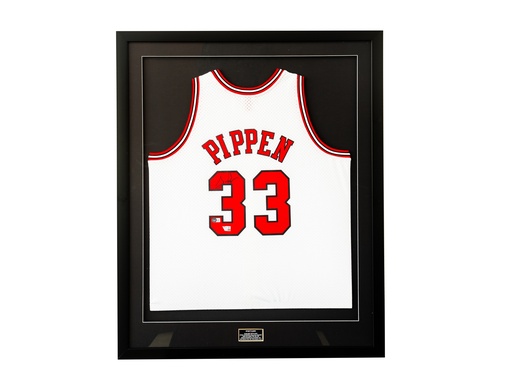 [JRSY-PI0112 ] Scottie Pippen Chicago Bulls Autographed White Mitchell & Ness 1997-1998 Swingman Jersey