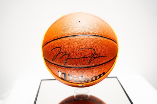[BKLLJO0081] Michael Jeffrey Jordan (Michael Jordan) - Sign Ball Basketball